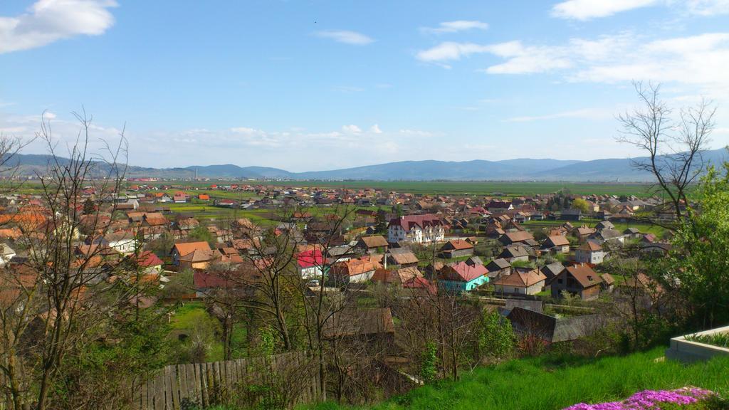 Lăzarea Becze Vanda Kulcsoshaz מראה חיצוני תמונה